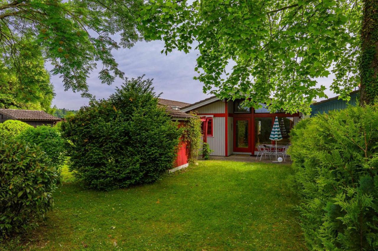 Ferienwohnpark Immenstaad Am Bodensee Satteldachhaus Typ 9 Sd 69 エクステリア 写真